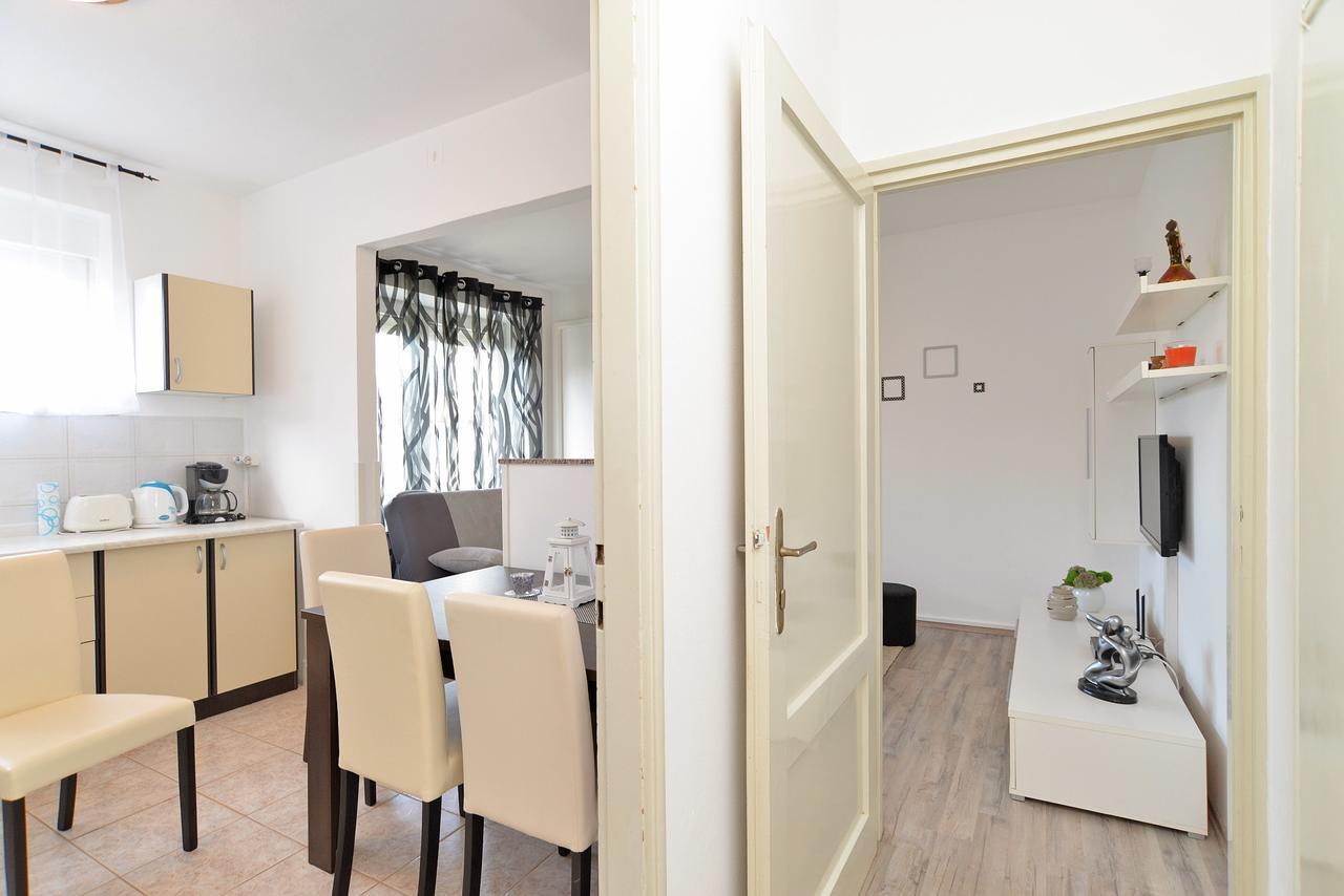 Apartment Branko 1601 Fažana Esterno foto